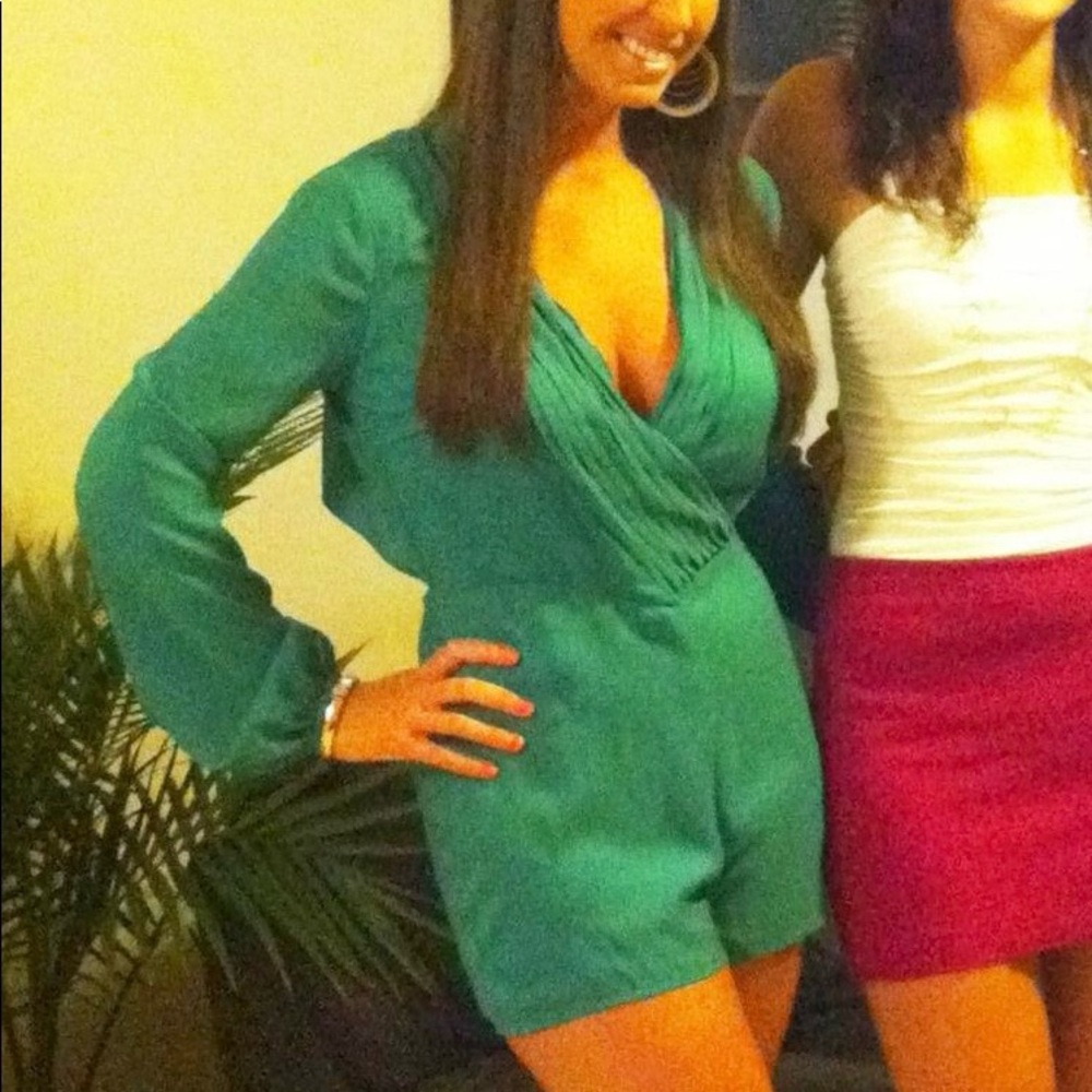 Long sleeved green romper, worn once!